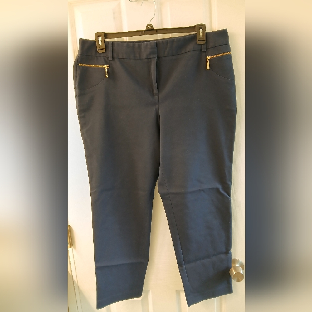 CHAUS New York Dress Slacks – Navy – Size 16 – Gently Used